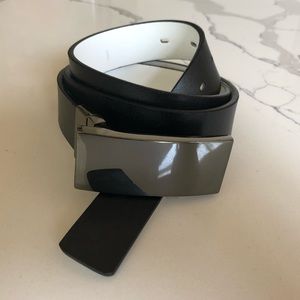 Size 34 Men’s Black Leather Express Belt